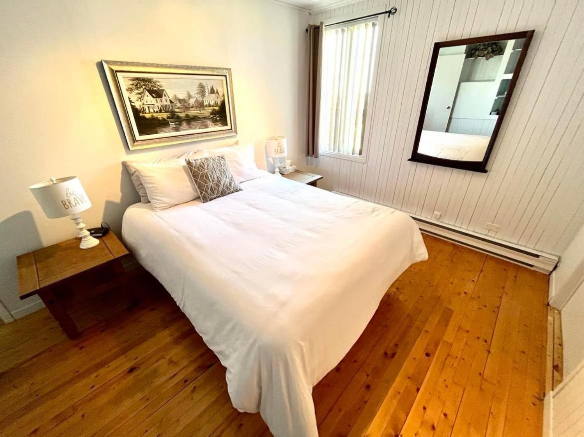 Les Appartements Du Vieil Edifice Metabetchouan 외부 사진